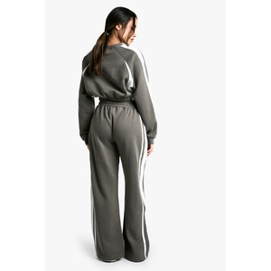 Ensemble de survêtement deux pièces gris pour femme, motif uni, manches longues, à capuche, coupe régulière, décontracté, sportswear, automne, hip-hop, respirant - Product Image 3