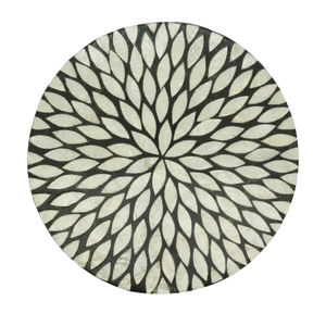 Craftsmanship Focused MOP Placemat Premium Shell Charger for Design Enthusiasts and Luxury Table Decorators - Product Image 1