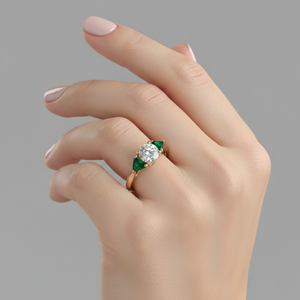 แหวนหมั้นเพชรทรงกลมเพาะเลี้ยงในห้องปฏิบัติการ ทรงทริลเลียนมรกต สามเม็ด แหวนทองสำหรับเจ้าสาว ขายส่ง - Product Image 5