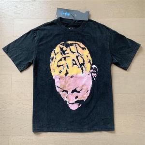 Camisetas gráficas cómodas con estampados de alta calidad, material suave y un estilo moderno y a la moda. - Product Image 5