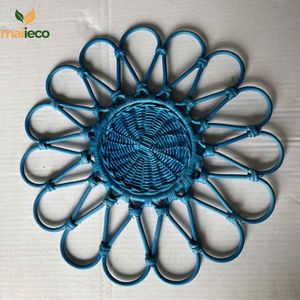 Sets de table Sets de table durables et écologiques Sets de table en rotin à entretien facile Sets de table en rotin de 13 pouces avec ronds de serviette - Product Image 6