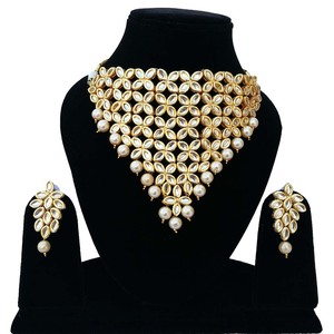 Indian Classic Women's Choker Wedding Engagement Anniversary Party Green Traditional Crystal Kundan Faux Pearl Alloy Gold <b>Gift</b> - Product Image 1