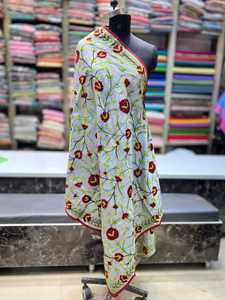 Magnifique dupatta Phulkari brodé à la main pour femmes, vêtements, broderie florale colorée, écharpe décontractée en georgette - Product Image 4