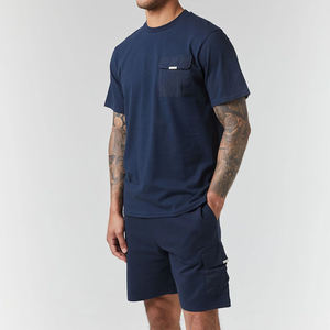 Conjunto de Camiseta y Pantalones Cortos para Hombre, Color Azul Marino, Estilo con Bolsillos, Tela Ligera y Transpirable, Atuendo Deportivo Informal de Dos Piezas para Verano - Product Image 1