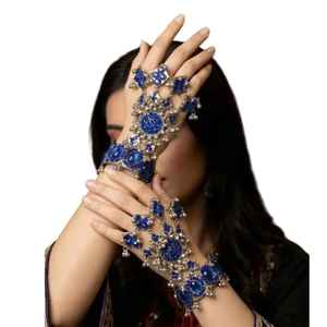 Conjunto de Joyería Vintage Hecha a Mano por los Kuchi Afganos en Diferentes Grados y Precios, Chapado en Plata Antigua para Bodas - Product Image 1