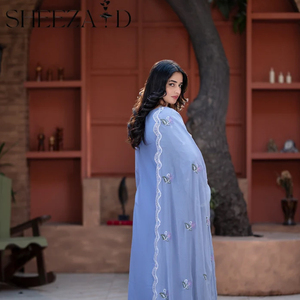 Robes d'été légères pour femmes, imprimées, de bonne qualité, en tissu lawn, style fantaisie, shalwar kameez, vente en gros - Product Image 3