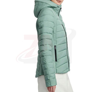Veste d'hiver chaude style puffer, veste streetwear pour femme, fabriquée au Pakistan, veste respirante style puffer - Product Image 5