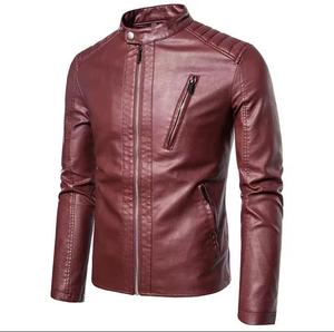 Chaqueta de moto para hombre de piel sintética, corte ajustado, cuello alto, cierre de cremallera, color liso, longitud regular, invierno, logotipo frontal, cortavientos - Product Image 1
