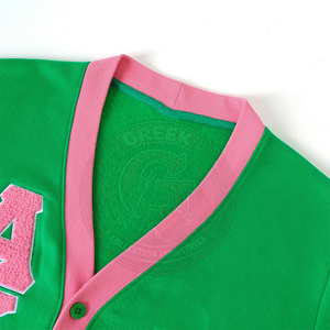 Suéter de Mujer con Cuello en V, Color Verde y Rosa, de la Hermandad AKA, de Manga Larga, de Algodón y Felpa, Tejido, con Logotipo Bordado, para Uso Escolar - Product Image 4