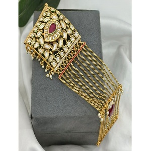 Magnifique Dasti en Platine de Qualité Supérieure, Orné de Meena et de Kundan, Ouvert par Vis, avec Moissanite, Tendance pour Mariage, Fiançailles et Soirées - Product Image 2