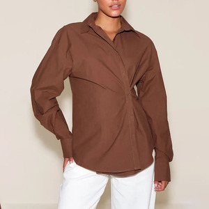 Camisa Blanca de Alta Calidad para Mujer, Corte Holgado, con Botones, Cuello Clásico, Minimalista, Sólida, con Puños Abotonados y Manga Larga - Product Image 1