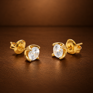 Boucles d'oreilles clous solitaires rondes en diamant de laboratoire, bijoux fins en argent sterling ou or, classiques et élégantes - Product Image 2