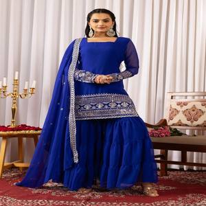 Ensemble Kurta Sharara en Georgette Brodé Bleu VASTRA COTTAGE avec Dupatta à Bordure en Dentelle, Tenue Traditionnelle Ethnique pour Femmes, Vêtements de Fête - Product Image 2