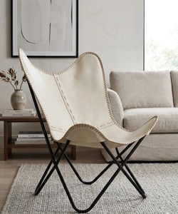 Fauteuil Papillon Artisanal en Cuir Véritable avec Structure Métallique Noire – Siège d'Appoint Moderne Léger pour Salon et Salle à Manger - Product Image 3