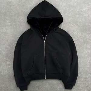 Hoodie en fourrure, Sweat à capuche en fourrure, Hoodie en fausse fourrure, Hoodie en fourrure pelucheuse, Hoodie Sherpa, Hoodie en polaire fourrée, Hoodie d'hiver en fourrure, Hoodie oversize en fourrure - Product Image 4