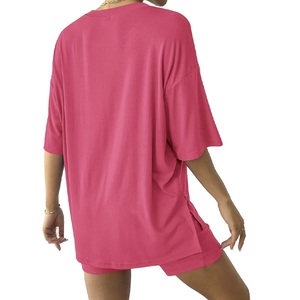 Conjunto de 2 Piezas de Algodón para Mujer, Camiseta de Manga Corta con Cuello Redondo y Pantalones Cortos con Cintura Elástica, Color Sólido Simple, Corte Holgado, Conjunto Casual de Verano - Product Image 2