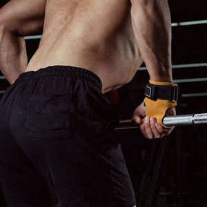 Guantes Protectores de Palma de Cuero Vacuno de 7mm Personalizados para Levantamiento de Pesas y Entrenamiento de Potencia - Protección Profesional con Agarre Antideslizante - Product Image 6