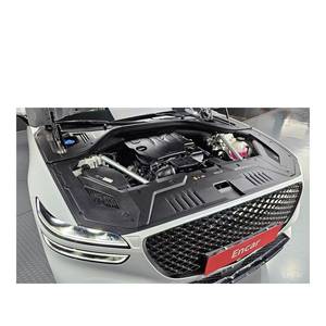 Genesis GV70 2.5T AWD Essence SUV 2024, 16 837 km, Norme d'émission Euro V, Sièges en cuir, Boîte automatique, Caméra de recul, Conduite à gauche - Product Image 6