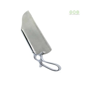 Professional Grade Surgical <b>Bone</b> <b>Saw</b> Orthopedic Instrument for Precise <b>Bone</b> Cutting in Medical Treatments - Product Image 4