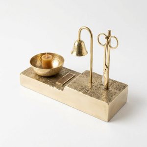 Pot à bougie en laiton martelé de 20 cm, fait main, en bronze, quatre pièces, outil rituel Karigar, socle pour décoration intérieure, hôtels, mariages, emballé - Product Image 3