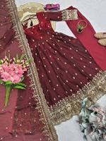 Ensemble de robe Anarkali en soie Fandy de luxe pour femmes, tenue traditionnelle pour mariage, Diwali, soirée, entièrement cousu avec de riches broderies