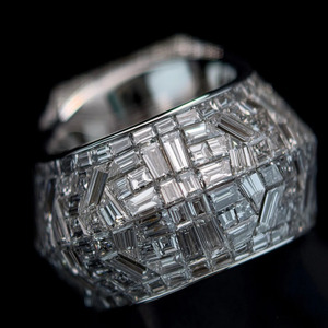 Anillo de compromiso de plata de ley 925 chapado en rodio con moissanita de corte mixto en racimo, estilo hip hop, con engaste de puntas grandes - Product Image 3