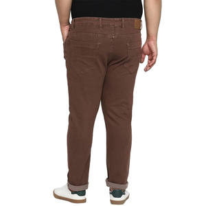 กางเกงยีนส์ทรงตรงไซส์ใหญ่สำหรับผู้ชายรุ่นใหม่ OEM สีสันตามสั่ง สไตล์ไฮสตรีท เป็นมิตรกับสิ่งแวดล้อม กันน้ำ ระบายอากาศได้ดี พร้อมปรับแต่งตามความต้องการ - Product Image 5