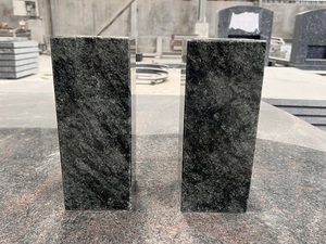 Vases à fleurs en granit vert Olivier de style roumain au design moderne, vases carrés en pierre <span class=keywords><strong>pour</strong></span> <span class=keywords><strong>cimetière</strong></span> et funérailles - Product Image 5