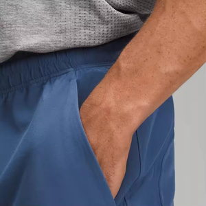 Short de tennis pour homme avec logo personnalisé, taille élastique, tissu respirant à séchage rapide, imperméable, motif solide, extensible dans les quatre sens, actif - Product Image 5