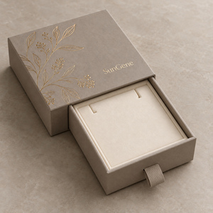 Caja Rígida para Collar con Colgante, con Impresión Botánica Personalizada - Product Image 2
