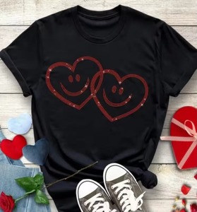 เสื้อยืดลายหัวใจยิ้มประดับคริสตัลสีดำ ผ้าฝ้าย 100% ทรงโอเวอร์ไซส์ คอกลม แขนสั้น เหมาะสำหรับเป็นของขวัญวันวาเลนไทน์ - Product Image 3