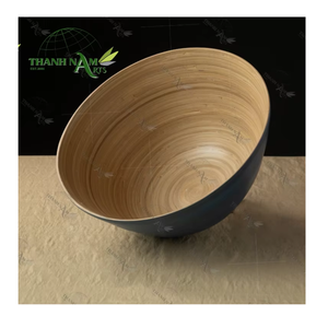 Bol en bambou tissé artisanal du Vietnam, design classique écologique et jetable, idéal pour servir des salades à la maison et lors de fêtes - Product Image 1