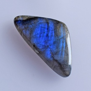 Cabujón de cristal de labradorita natural certificada, con corte fantasía y base plana, gemas sueltas de alta vibración para joyería. - Product Image 2