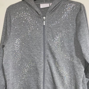 Sudadera con Capucha Negra Cuadrada con Apliques de Pedrería y Bordado, Diseño Universal de Pedrería, Impresión Personalizada OEM - Product Image 2