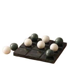 Precio al por mayor RISING INTERNATIONAL Escultura contemporánea de juego de tres en raya de piedra con diseño X O, decoración cuadrada para el hogar - Product Image 1