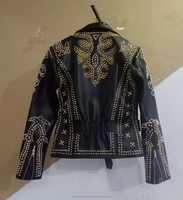 Black Golden Motorcycle Gangs Gothic Nieten Punk Rocker Nieten Echt leder Frauen Jacke Vintage inspiriert