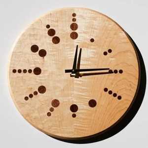 Reloj de Escritorio Creativo de Madera con Forma de Cubo, Base de Diamantes, Números Recortados, Silencioso, de Cuarzo, para Oficina - Product Image 4