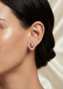 Boucles d'oreilles en or rose avec diamants, boucles d'oreilles à clous pour femmes, forme de cœur florale, à porter tous les jours, bijoux cadeau - Product Image 4