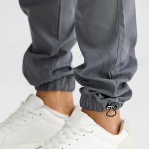 Pantalon cargo en coton léger de couleur grise, de qualité supérieure, au design unique, facile à porter, avec le dernier service OEM ODM. - Product Image 6