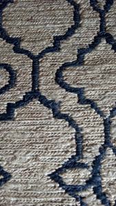 Vente en gros de tapis à poil bas antidérapant en polyester de haute qualité à tissage plat fabriqué à la machine avec motif floral - Product Image 5