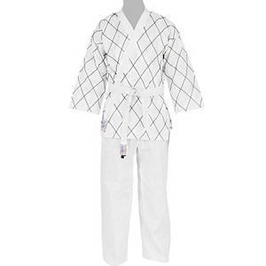 Uniforme de Hapkido Blanco Unisex para Adultos, Tela de Algodón y Poliéster de 8.5oz, Estampado Negro, Rojo y Amarillo, Karate Gi Transpirable de Corte Regular - Product Image 6