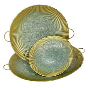 Ensemble de 2 plateaux décoratifs ronds en laiton et marteau, design intéressant, plateaux en forme de bol - Product Image 5