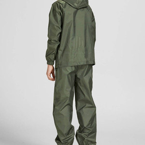 Ensemble coupe-vent fabriqué au Pakistan pour le streetwear et les activités de plein air, faible MOQ, ensemble coupe-vent pour adultes - Product Image 6