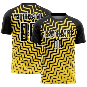 Uniforme de Fútbol Personalizado con Degradado Amarillo y Rosa, Equipación de Fútbol con Marca Personalizada para Clubes, Escuelas y Ligas - Product Image 2