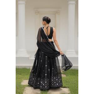 Trabajo de bordado Georgette estilo indio y pakistaní Lehenga Choli con Dupatta atractivo y elegante - Product Image 5