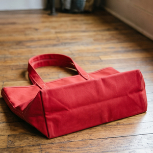 Sac fourre-tout en toile Regal Three, couleur rouge unie, sac de shopping ouvert, style minimaliste, sac fourre-tout toutes saisons, sacs à main légers et décontractés - Product Image 3