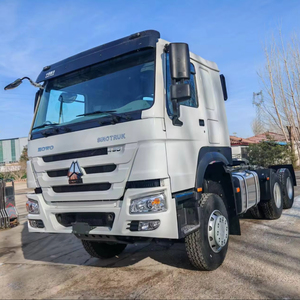 Camión Tractor Pesado Sinotruk HOWO 371HP 6X4 de 10 Ruedas, Buen Estado, Transmisión Manual/Automática, Volante a la Izquierda, Usado - Product Image 1