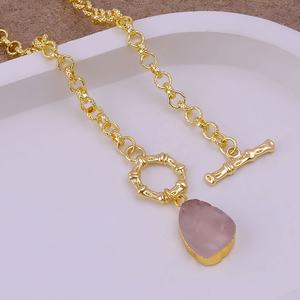 Collier pendentif en acier inoxydable avec perle brute, plaqué or, pierre de naissance de juin, fermoir à bascule tendance, bijoux faits à la main pour femmes, vente en gros - Product Image 4