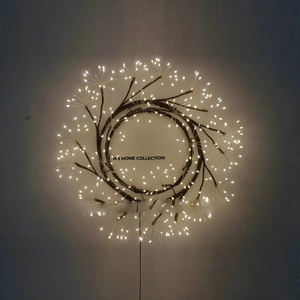 Articles de Noël les plus vendus, élégants objets décoratifs dorés en forme d'arbre pour la maison, ensemble de 2 en métal avec éclairage LED stylé - Product Image 4