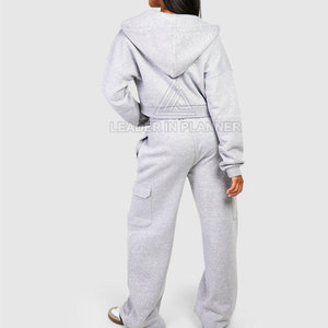 ชุดวอร์มครอปท็อปมีฮู้ดสำหรับผู้หญิง คุณภาพพรีเมียม ขายดีที่สุด ผ้าฝ้าย 100% สีพื้น ราคาสมเหตุสมผล ขายส่ง - Product Image 3